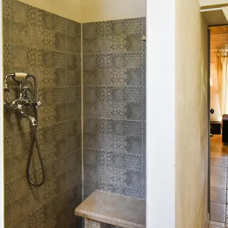 Italianway - Trullo Casa Tara