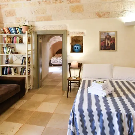 Italianway - Trullo Casa Tara *