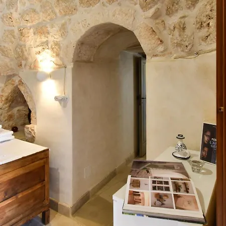 Italianway - Trullo Casa Tara アパート オストゥーニ